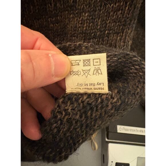 Icelandica Brown Wool Sweater. Size Small - Picture 5 of 6